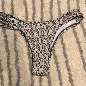 NWT cheeky snakeskin bikini bottoms